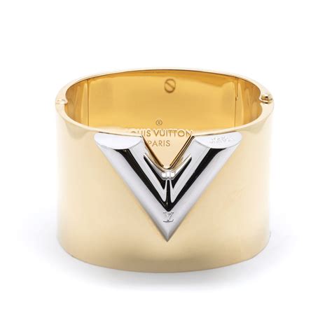 v cuff bracelet